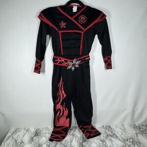 Spirit Halloween Stealth Ninja Costume Small 6-8 Child Martial Arts Jumpsuit